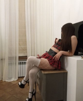 Я живу в Москве и готова пригласить тебя к себе или приехать к тебе. У меня широкий спектр услуг: классический секс, оральный секс, анальный секс, секс втроем и многое другое. Разнообразие поз, игрушки и ролевые игры - мой конек. Фото в моем профиле - настоящие, а отзывы оставлены довольными клиентами. Готова исполнить все твои желания и фантазии. Доверься мне и ты не пожалеешь. #опыт #нежность #эмоции #Москва #Москвы #вМоскве 😏💋 Марусичка