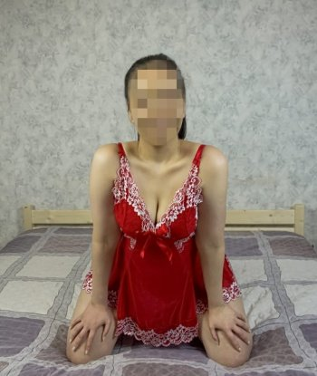 Я нежна, страстна, опытна и соткаю тебе в руки экстаз. Ты можешь сделать со мной все, мои услуги включают оральный, классический и анальный секс, а также эротический массаж. Конфиденциальность и безопасность гарантированы. 🌹 Живу в Москве и готова воплотить твои фантазии в реальность. 🌹 Взгляни на мои фото и ласковые отзывы - ты останешься в полном восторге! 💋 Давай оставим за окном суету и погрузимся в мир наслаждения и интимных удовольствий вместе. Я жду тебя, красавчик! 💋 Людмила